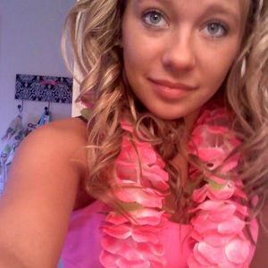 Meet your Posher, Kylee